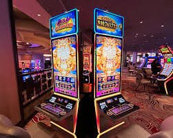 dj689mm စလော့ဂိမ်း Jackpot Slots ကစားနေသောပုံ